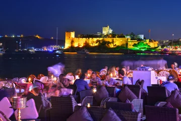 Foto op Aluminium View of Bodrum harbor and Castle of St. Peter by night © monticellllo