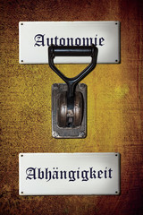 Schild 89 - Autonomie