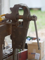 bench vise