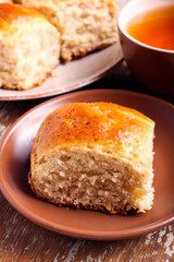 Oat pan rolls