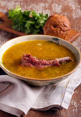 Spicy soup with pork ribs
