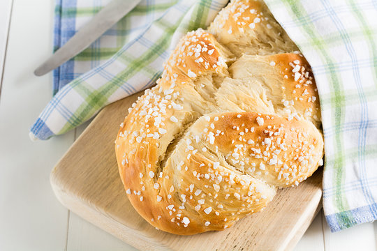 Frisch gebackener Hefezopf