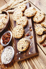 Cookies with raisins and sunflower seeds