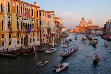 Obraz premium Regata storica in Venedig