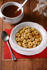 tortellini in brodo