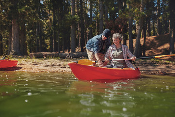 Learning to row in kayak
