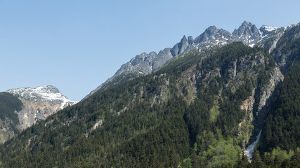Fototapeta na wymiar Mountain Peaks