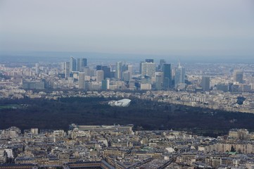 La Defense district in Paris - view from the Eiffel Tower © emar