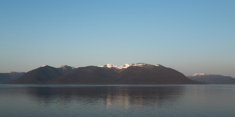 Reflecting Mountains
