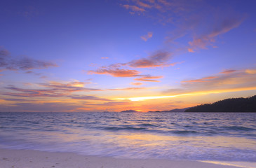 Fototapeta na wymiar Beautiful sunset with twilight at Lipe, Thailand