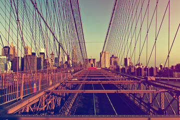 Obraz premium Brooklyn Bridge and Manhattan Skyline at Sunset
