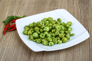 Wasabi peas