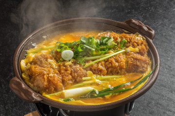 かつ煮　日本食　pork cutlet and egg Japanese food