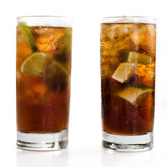 Cuba Libre Longdrink (isolated on white)