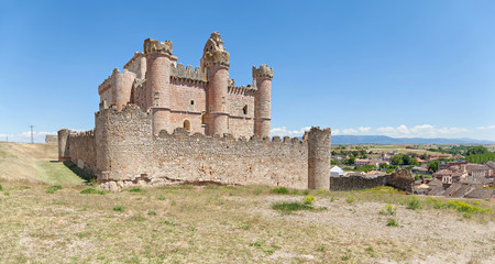 Fototapeta na wymiar Panoramic view on Castle of Turegano