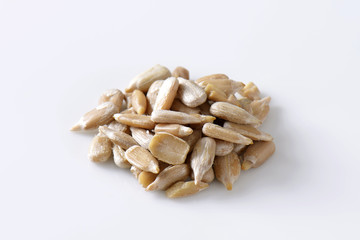 Raw sunflower seeds