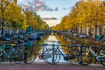 Deurstickers Amsterdam in de herfst © tomo888