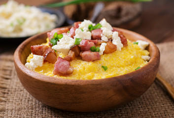Banosh - Ukrainian Hutsul meal (maize porridge) with bacon, cracklings and cheese