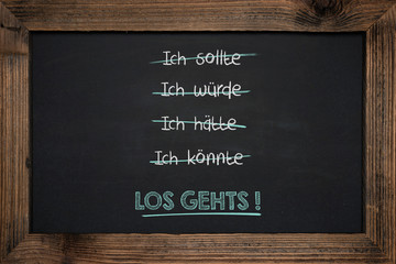 Kreidetafel handschrift business erfolg in deutsch