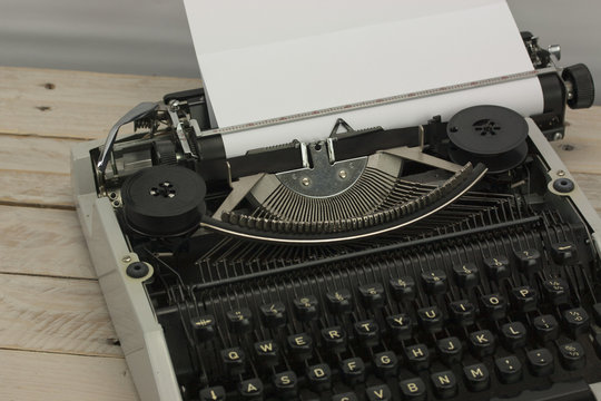 Close up of an old typewritter