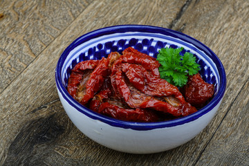 Dried tomatoes