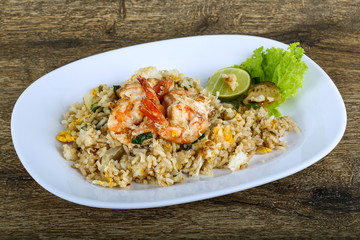 Fried rice with shrimps