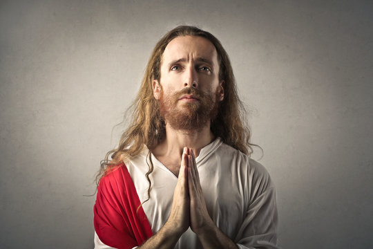 Praying Jesus