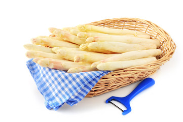 basket with white asparagus harvest.