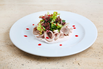 Salad with ham and cheese