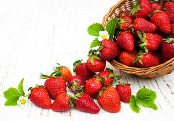 Strawberries with leaves