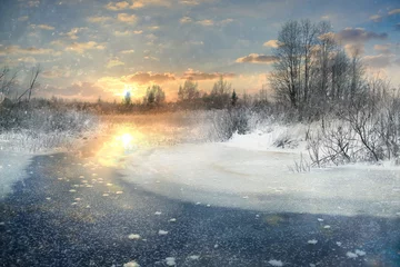 Fototapeten winter landscape frozen creek in the forest © kichigin19