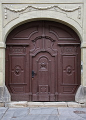 Fototapeta na wymiar Old blue door
