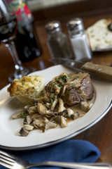 Filet Mignon with Sauteed Mushrooms