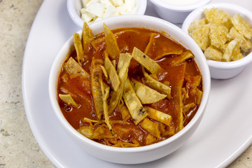 Sopa de tortilla