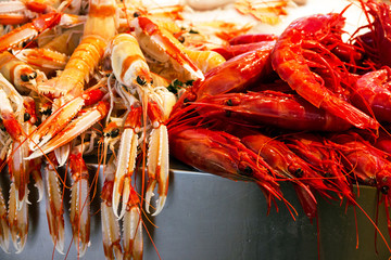 Shrimps seafood in market © Travel Faery