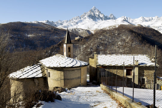 mountain villages (Ciampagna, Ostana)