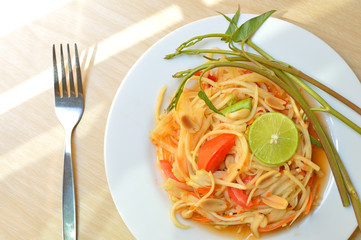 Somtum, papaya salad, spicy Thai food