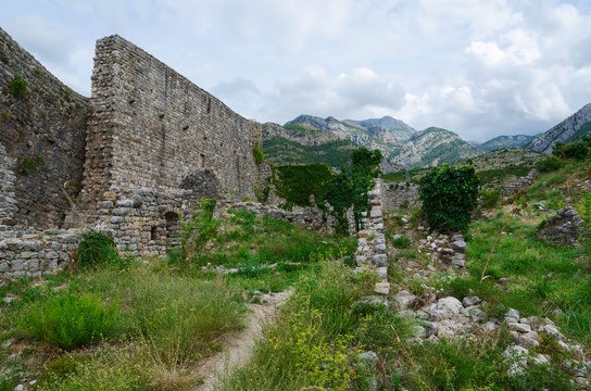 Ruins of castle walls with mountain view, Old Bar, Montenegro
