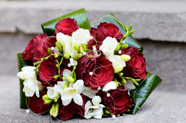 wedding bouquet of roses