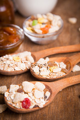 muesli with confiture