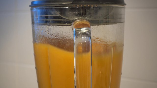 Soupe de l&eacute;gumes au mixeur