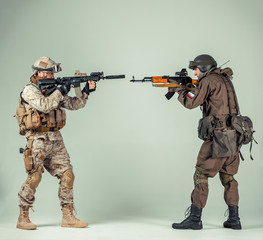 Special force soldiers: american & russian