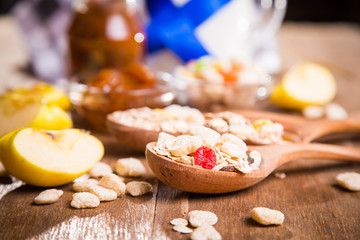 muesli with confiture