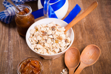 muesli with confiture