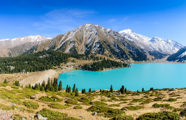 Naklejka premium Big Almaty lake is a highland reservoir and natural landmark in Almaty, Kazakhstan.