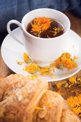 tea with calendula
