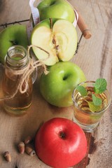 apple grren with juices