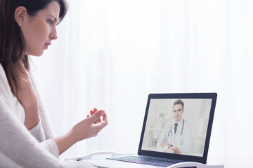 Fototapeta premium What kind of symptoms do you have?