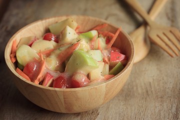 salad fresh apple fruit