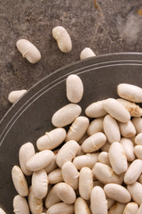 healthy dried cannelini beans